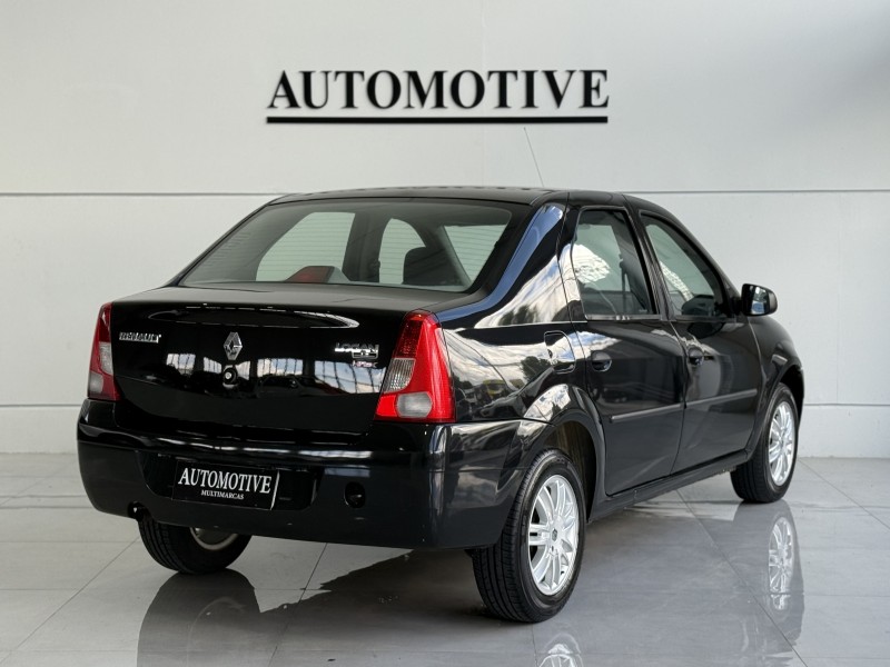 LOGAN 1.6 EXPRESSION 8V HI-FLEX 4P MANUAL - 2010 - CAXIAS DO SUL