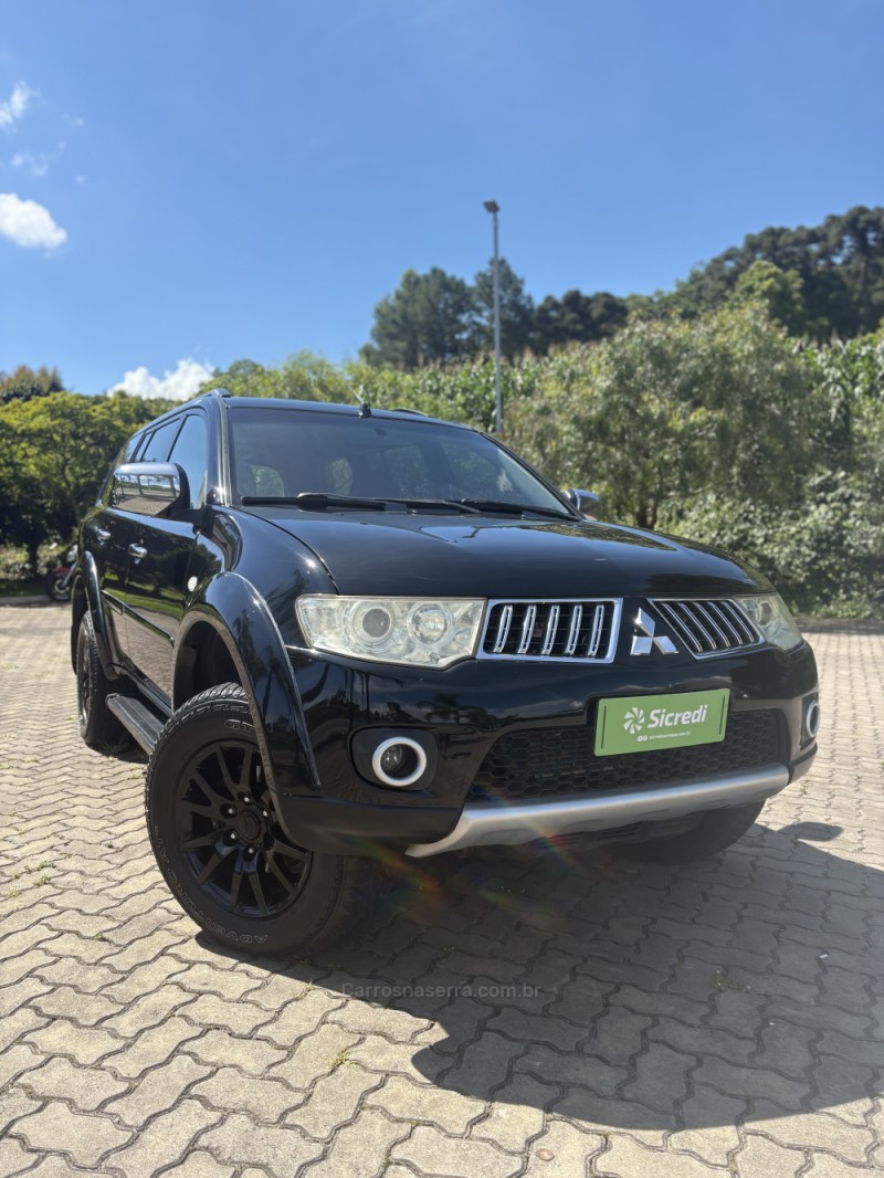 pajero dakar 3.2 hpe 4x4 7 lugares 16v turbo intercooler diesel 4p automatico 2010 garibaldi