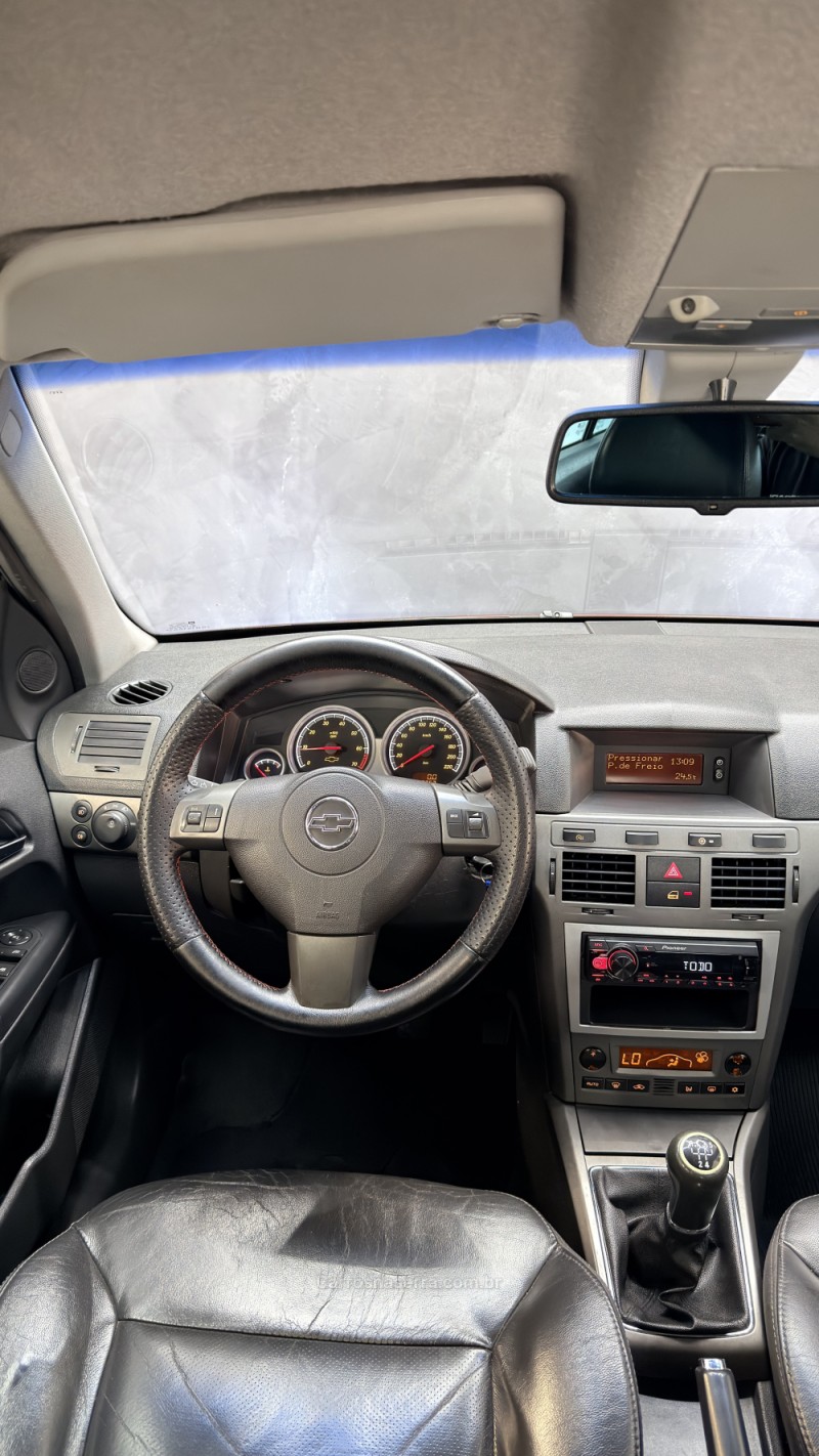 VECTRA 2.0 MPFI GT-X HATCH 8V FLEX 4P MANUAL - 2008 - CAXIAS DO SUL