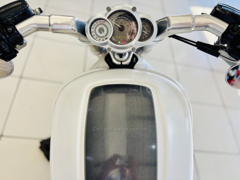 V-ROD MUSCLE  - 2011 - NOVO HAMBURGO