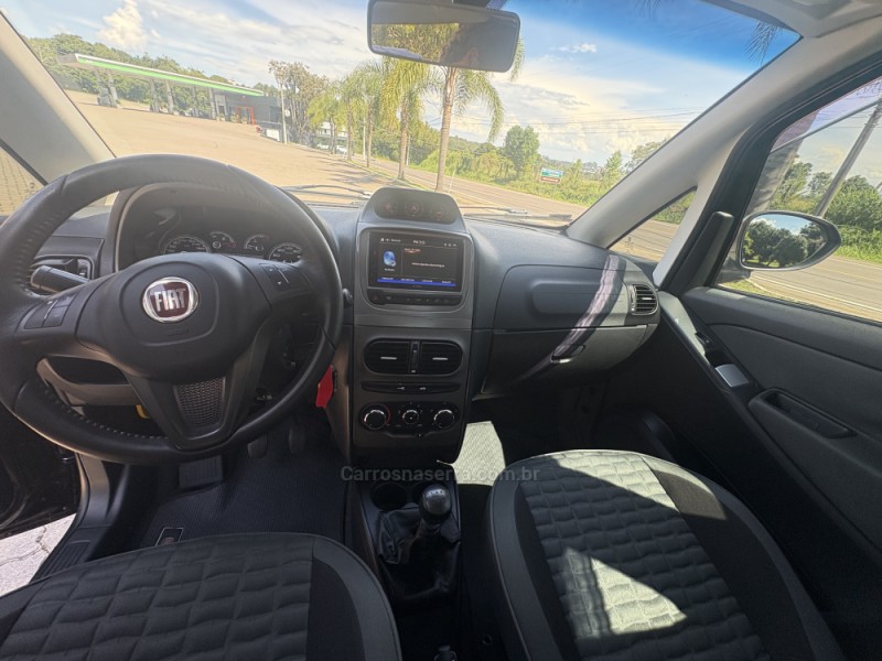 IDEA 1.8 MPI ADVENTURE 8V FLEX 4P MANUAL - 2016 - GARIBALDI