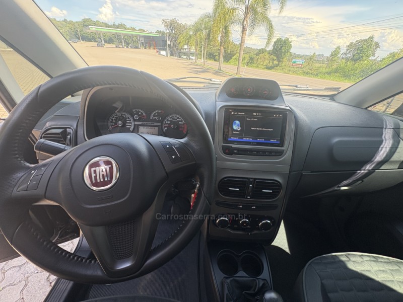 IDEA 1.8 MPI ADVENTURE 8V FLEX 4P MANUAL - 2016 - GARIBALDI