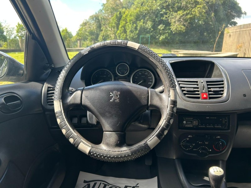 207 1.4 SEDAN XR PASSION 8V FLEX 4P MANUAL - 2009 - CANELA