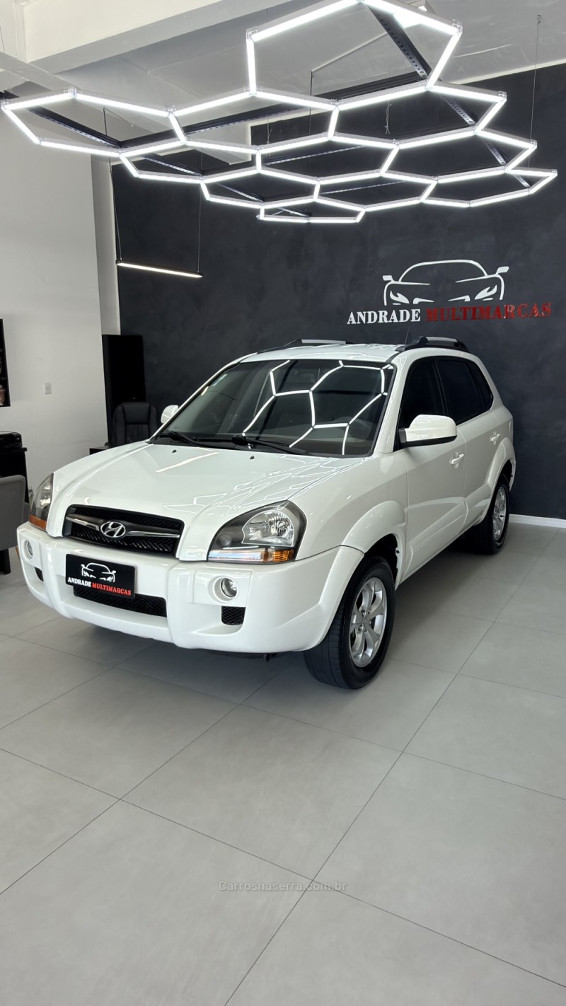 TUCSON 2.0 MPFI GLS 16V 143CV 2WD FLEX 4P AUTOMÁTICO - 2016 - CAXIAS DO SUL