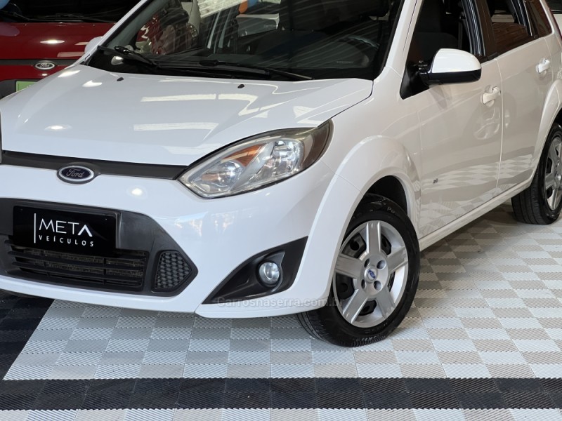 FIESTA 1.0 ROCAM SE 8V FLEX 4P MANUAL - 2014 - BENTO GONçALVES