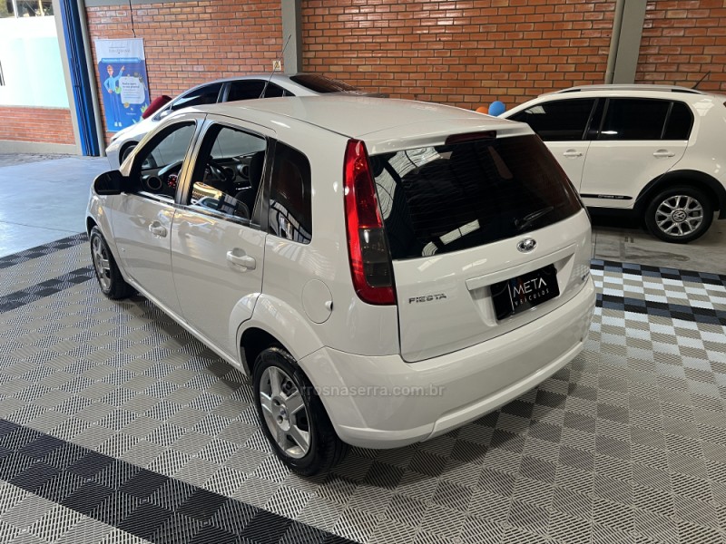 FIESTA 1.0 ROCAM SE 8V FLEX 4P MANUAL - 2014 - BENTO GONçALVES