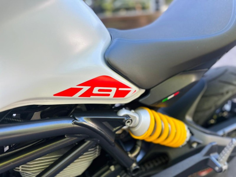 MONSTER 797  - 2019 - DOIS IRMãOS