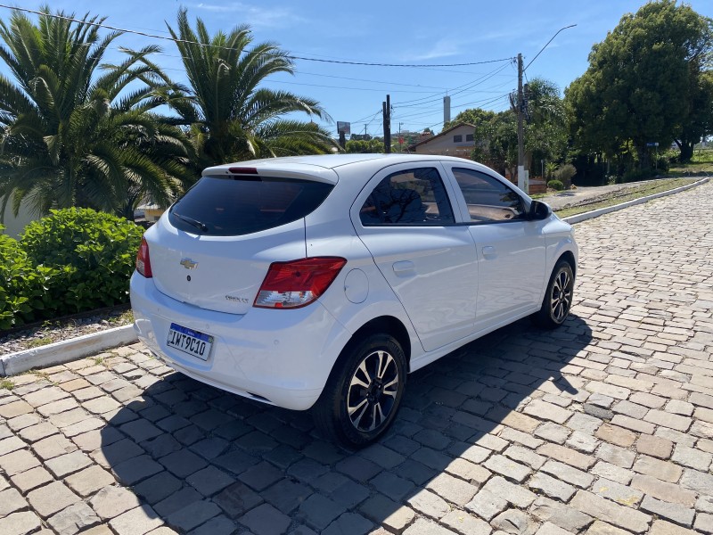 ONIX 1.0 LT 12V FLEX 4P MANUAL - 2015 - CARLOS BARBOSA