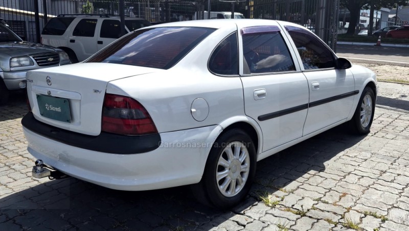 VECTRA 2.2 MPFI CD 16V GASOLINA 4P MANUAL - 1998 - CAXIAS DO SUL