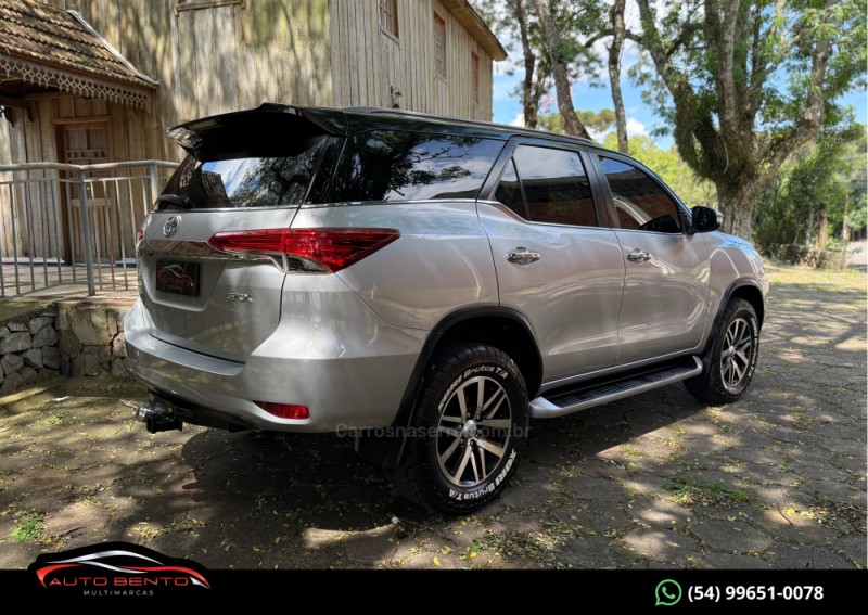 HILUX SW4 2.8 SRX 4X4 16V TURBO INTERCOOLER DIESEL 4P AUTOMÁTICO - 2017 - BENTO GONçALVES
