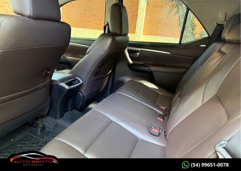 HILUX SW4 2.8 SRX 4X4 16V TURBO INTERCOOLER DIESEL 4P AUTOMÁTICO - 2017 - BENTO GONçALVES