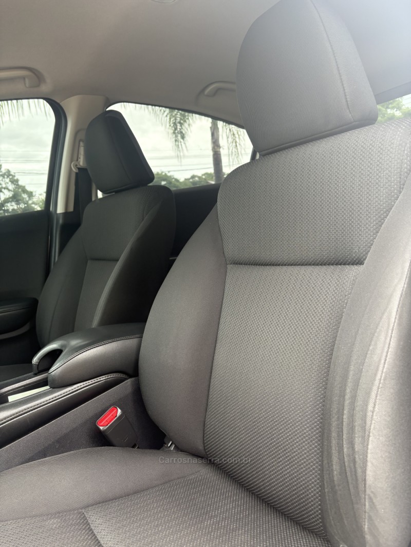 HR-V 1.8 16V FLEX EX 4P AUTOMÁTICO - 2016 - GARIBALDI