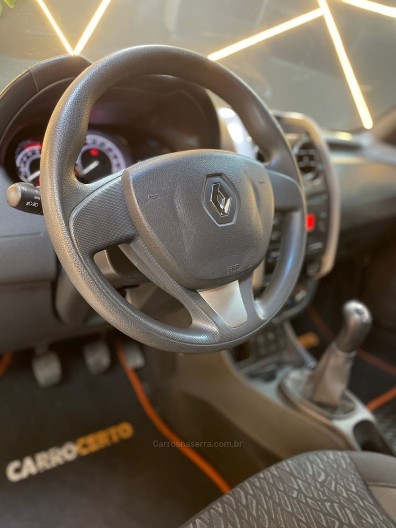 DUSTER OROCH 1.6 16V FLEX EXPRESS 4P MANUAL - 2020 - NOVO HAMBURGO