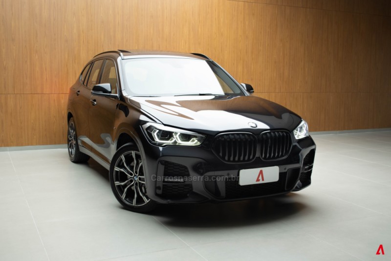 X1 2.0 SDRIVE20I M SPORT 16V TURBO 4P AUTOMÁTICO - 2022 - GARIBALDI