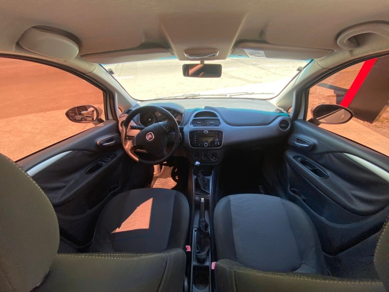 PUNTO 1.4 ATTRACTIVE ITALIA 8V FLEX 4P MANUAL - 2015 - CAXIAS DO SUL