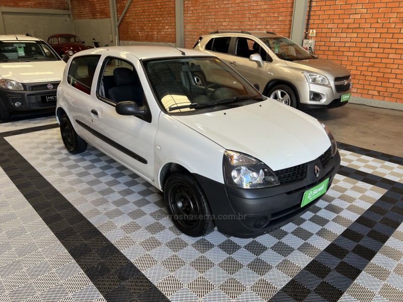CLIO 1.0 EXPRESSION 16V GASOLINA 2P MANUAL - 2004 - BENTO GONçALVES