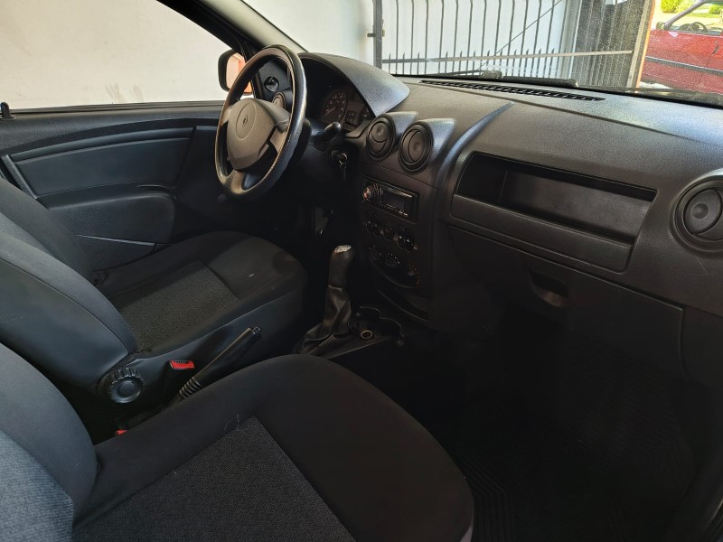 LOGAN 1.0 AUTHENTIQUE 16V FLEX 4P MANUAL - 2010 - CAXIAS DO SUL