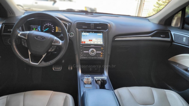 FUSION 2.0 TITANIUM 16V HÍBRIDO 4P AUTOMÁTICO - 2018 - CAXIAS DO SUL