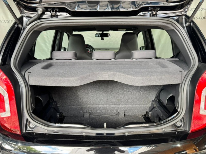 UP 1.0 TRACK UP 12V FLEX 4P MANUAL - 2017 - NOVA PRATA