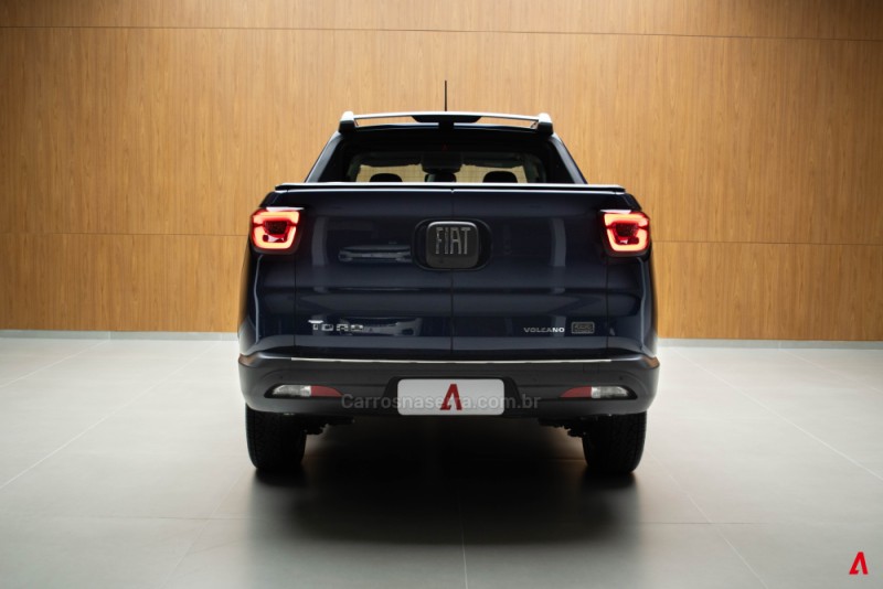 TORO 2.0 16V TURBO DIESEL VOLCANO AT9 4X4 AUTOMÁTICO - 2025 - GARIBALDI