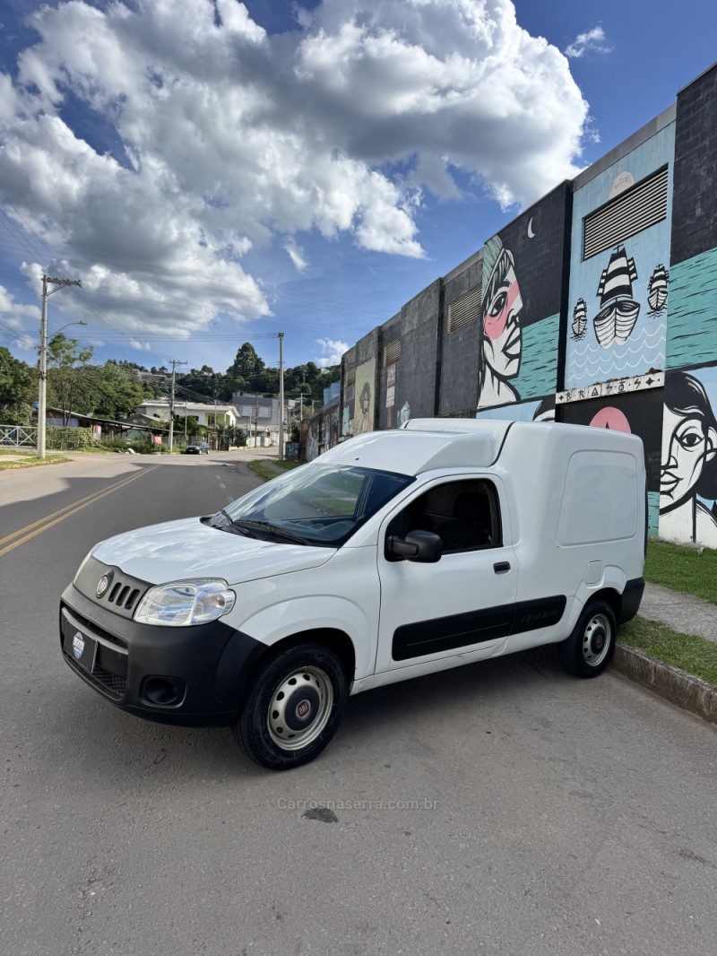 FIORINO 1.4 HARD WORKING FURGÃO EVO 8V FLEX 2P MANUAL - 2019 - CAXIAS DO SUL