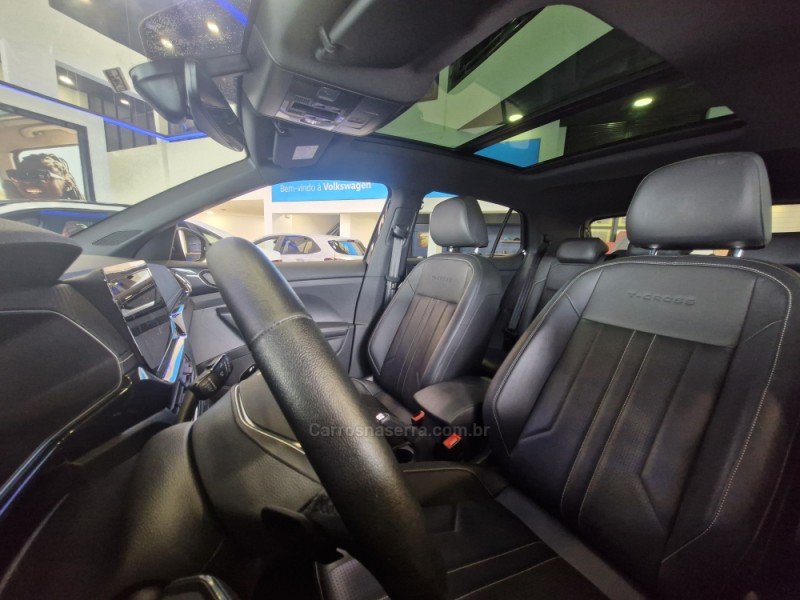 T-CROSS 1.0 COMFORTLINE TSI FLEX 4P AUTOMÁTICO - 2025 - LAJEADO
