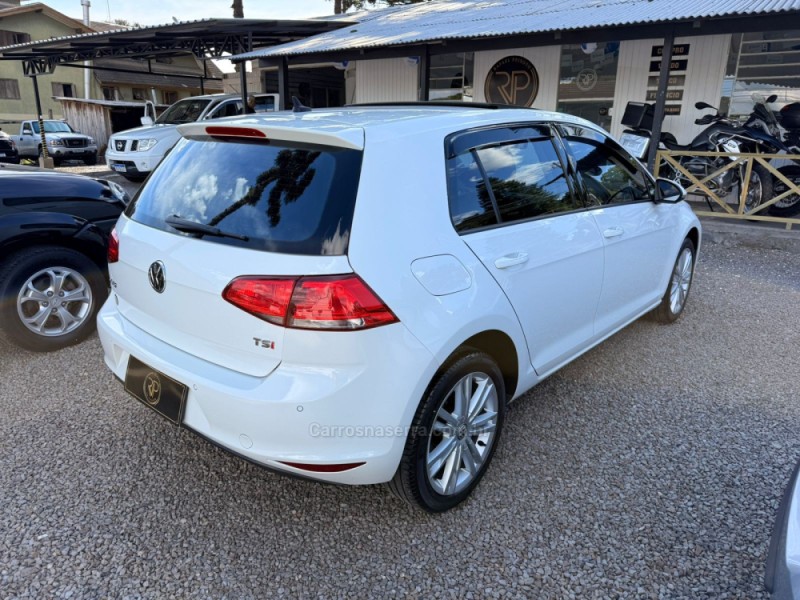 GOLF 1.0 TSI COMFORTLINE 12V TOTAL FLEX 4P MANUAL - 2017 - CANELA