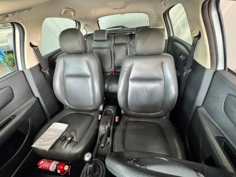 C4 1.6 GLX 16V FLEX 4P MANUAL - 2013 - NOVA PRATA