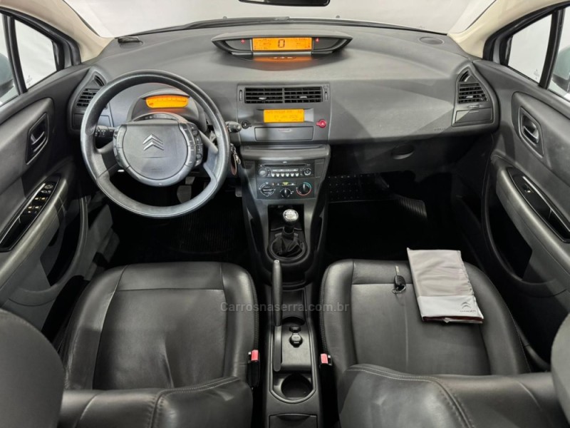 C4 1.6 GLX 16V FLEX 4P MANUAL - 2013 - NOVA PRATA