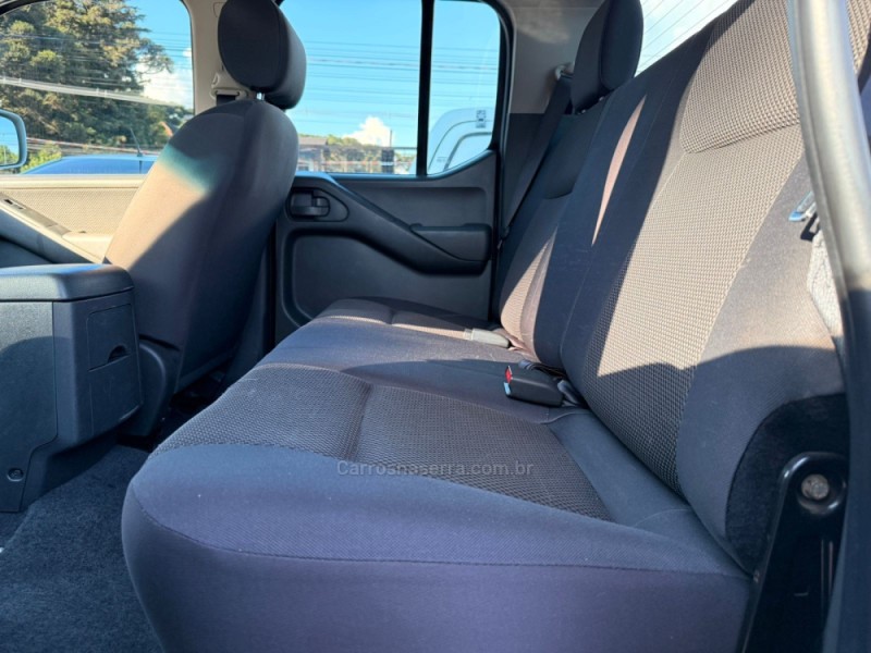 FRONTIER 2.5 XE 4X4 CD TURBO ELETRONIC DIESEL 4P MANUAL - 2013 - CANELA
