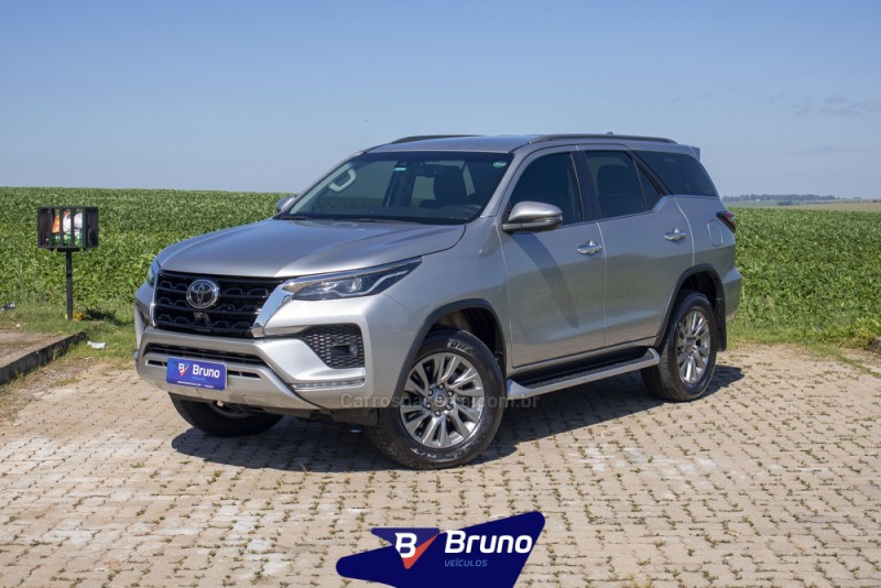 hilux sw4 2.8 srx 4x4 7 lugares 16v turbo intercooler diesel 4p automatico 2022 palmeira das missoes