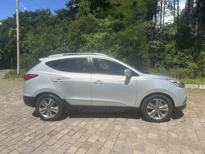 IX35 2.0 MPFI GLS 4X2 16V GASOLINA 4P AUTOMÁTICO - 2016 - NOVA PRATA