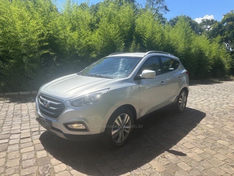 ix35 2.0 mpfi gls 4x2 16v gasolina 4p automatico 2016 nova prata