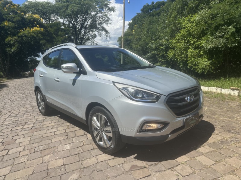 IX35 2.0 MPFI GLS 4X2 16V GASOLINA 4P AUTOMÁTICO - 2016 - NOVA PRATA