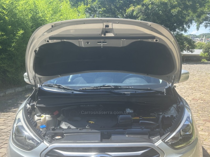 IX35 2.0 MPFI GLS 4X2 16V GASOLINA 4P AUTOMÁTICO - 2016 - NOVA PRATA