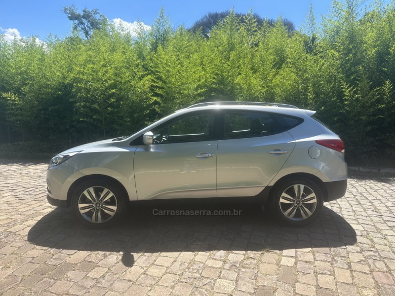 IX35 2.0 MPFI GLS 4X2 16V GASOLINA 4P AUTOMÁTICO - 2016 - NOVA PRATA