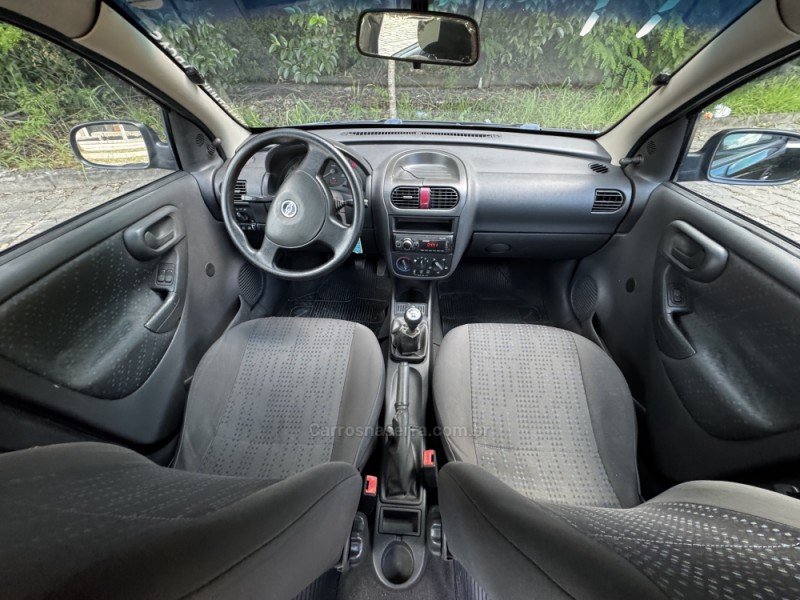CORSA 1.4 MPFI MAXX 8V FLEX 4P MANUAL - 2011 - CAXIAS DO SUL