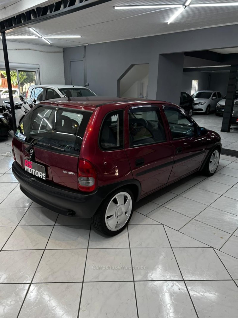 CORSA 1.6 MPFI GL 8V GASOLINA 4P MANUAL - 1996 - CAXIAS DO SUL