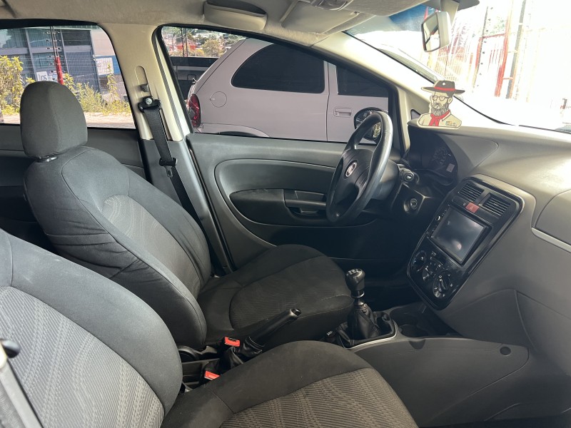 PUNTO 1.4 ATTRACTIVE 8V FLEX 4P MANUAL - 2011 - CAXIAS DO SUL