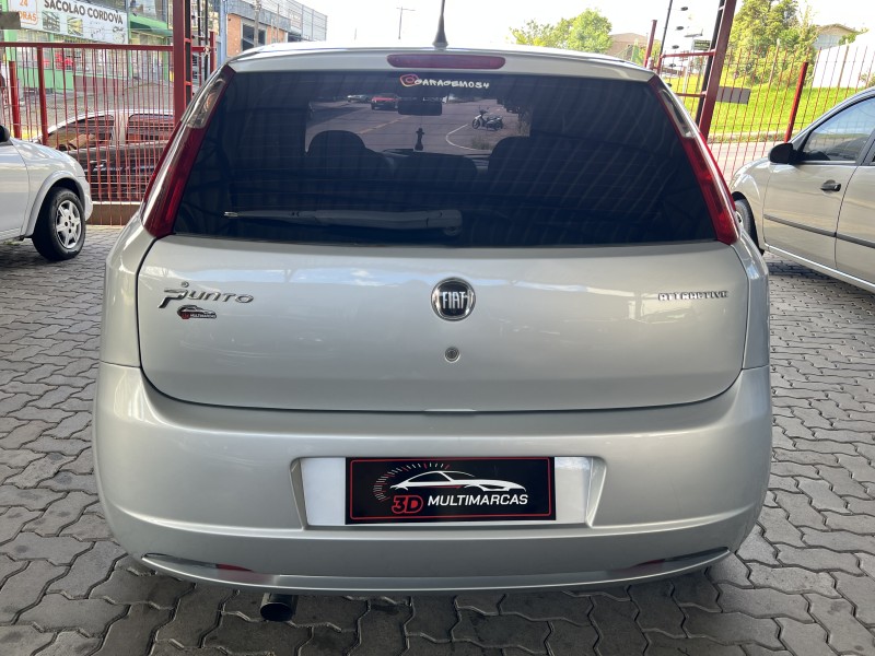 PUNTO 1.4 ATTRACTIVE 8V FLEX 4P MANUAL - 2011 - CAXIAS DO SUL