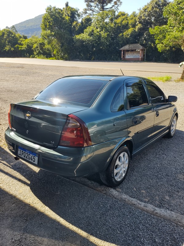 CORSA 1.4 MPFI MAXX SEDAN 8V FLEX 4P MANUAL - 2009 - VALE REAL