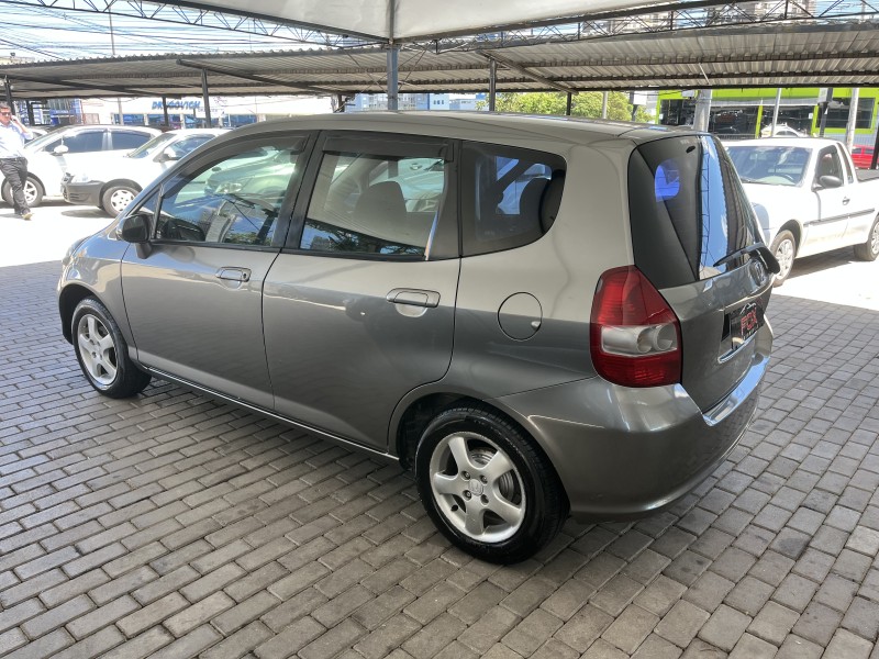 FIT 1.4 LXL 8V GASOLINA 4P MANUAL - 2004 - CAXIAS DO SUL