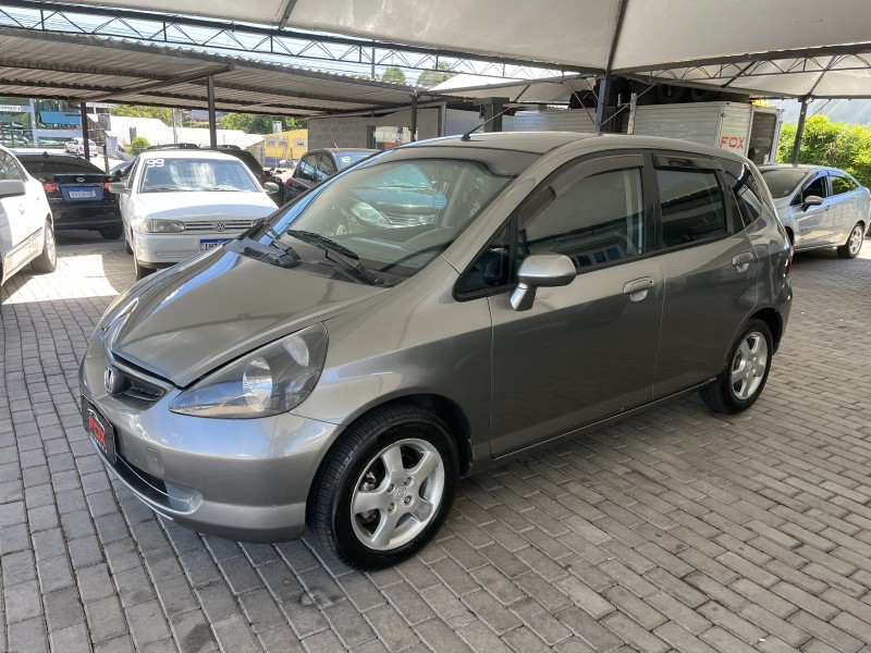 fit 1.4 lxl 8v gasolina 4p manual 2004 caxias do sul
