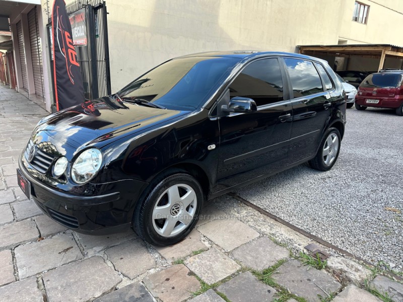 POLO 1.6 MI 8V GASOLINA 4P MANUAL - 2003 - CAXIAS DO SUL