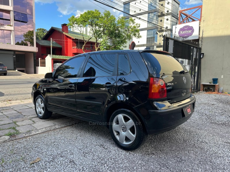 POLO 1.6 MI 8V GASOLINA 4P MANUAL - 2003 - CAXIAS DO SUL