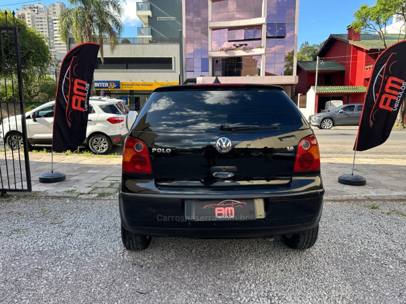 POLO 1.6 MI 8V GASOLINA 4P MANUAL - 2003 - CAXIAS DO SUL