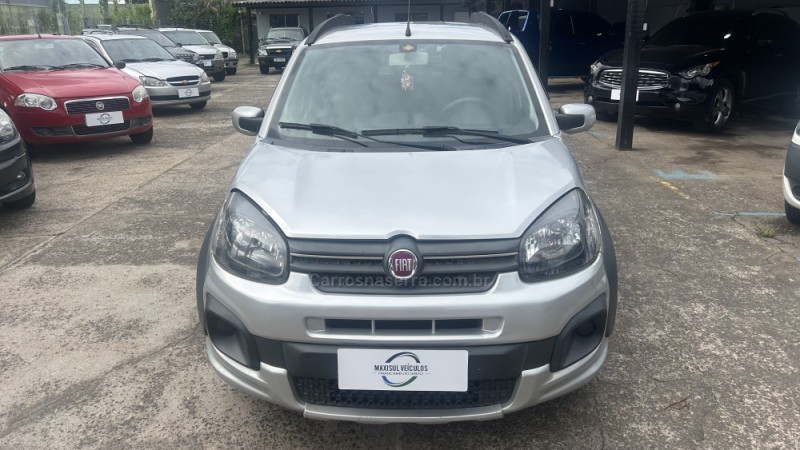 UNO 1.3 FIREFLY FLEX WAY 4P MANUAL - 2019 - GRAVATAí