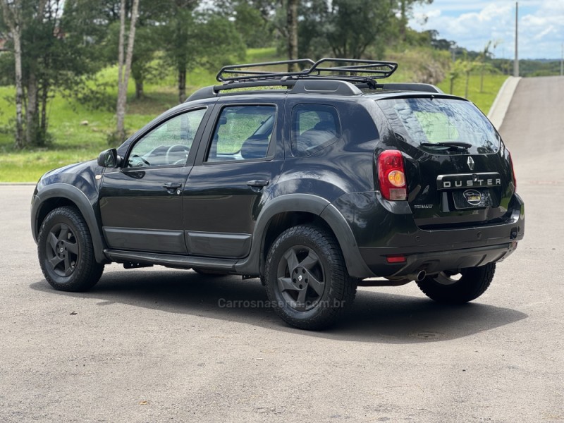 DUSTER 2.0 DYNAMIQUE 4X4 16V FLEX 4P MANUAL - 2014 - GRAMADO