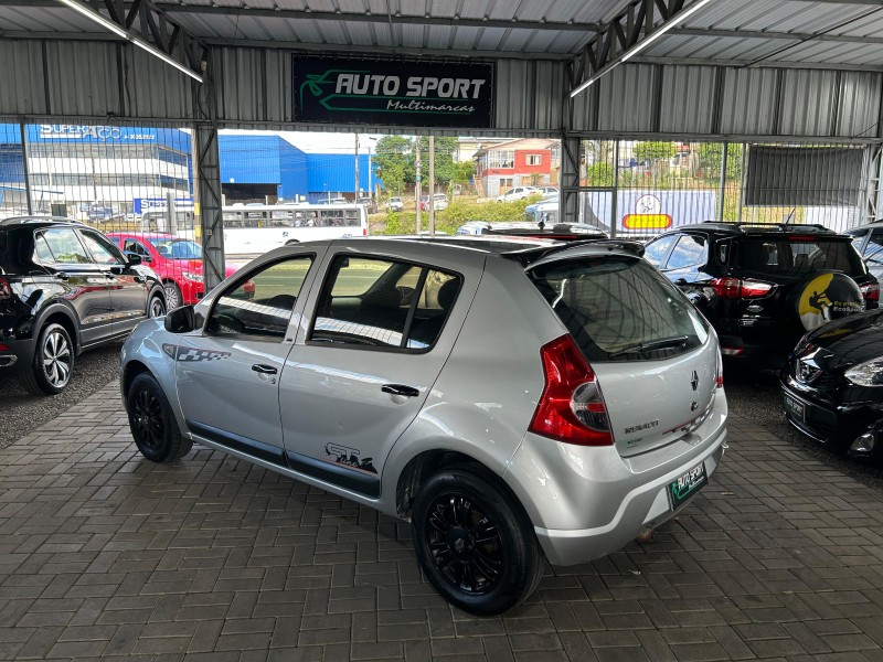 SANDERO 1.6 GT LINE LIMITED FLEX 4P MANUAL - 2011 - CAXIAS DO SUL