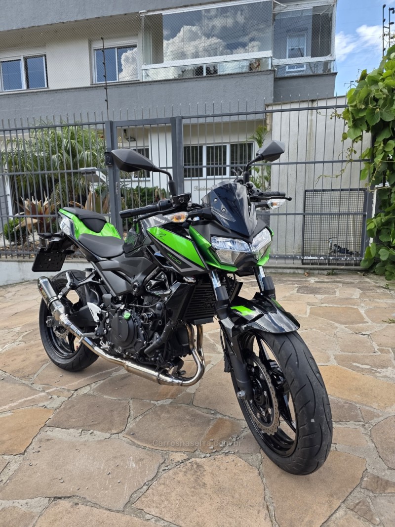 z400  2022 caxias do sul